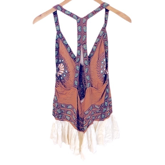 FREE PEOPLE Boho Print Deep-V Low Back Sleeveless Tunic Top Size Medium - Picture 5 of 6